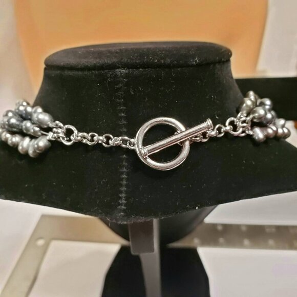 Black Freshwater Pearl with Turquoise & Green Howlite Teardrop 3 Strand Necklace - Picture 5 of 7